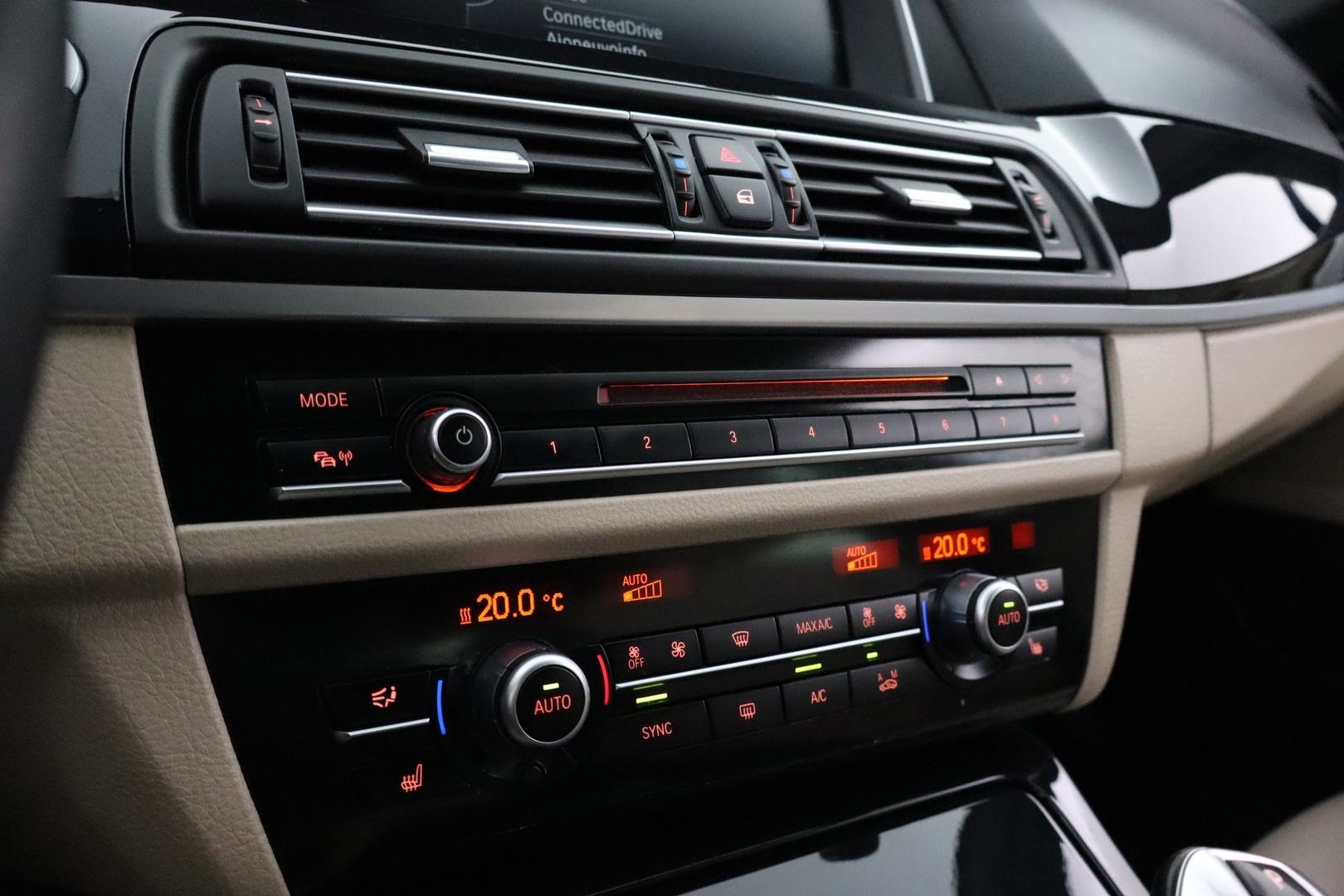 BMW 520 2015
