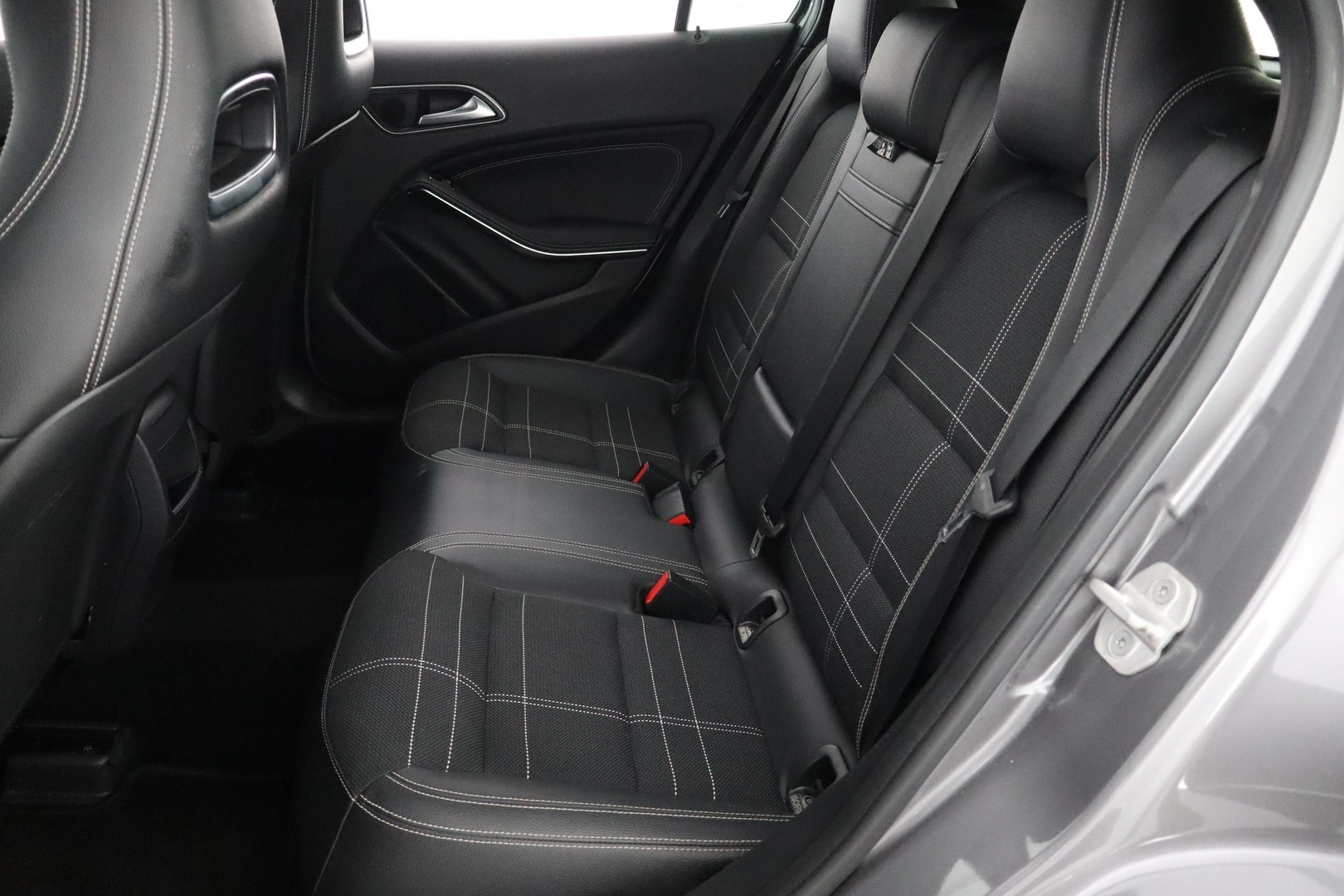 MERCEDES-BENZ GLA 2015