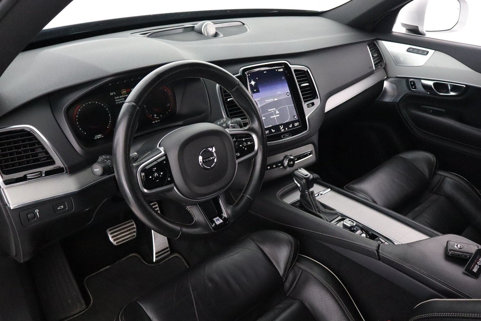 VOLVO XC90 2017