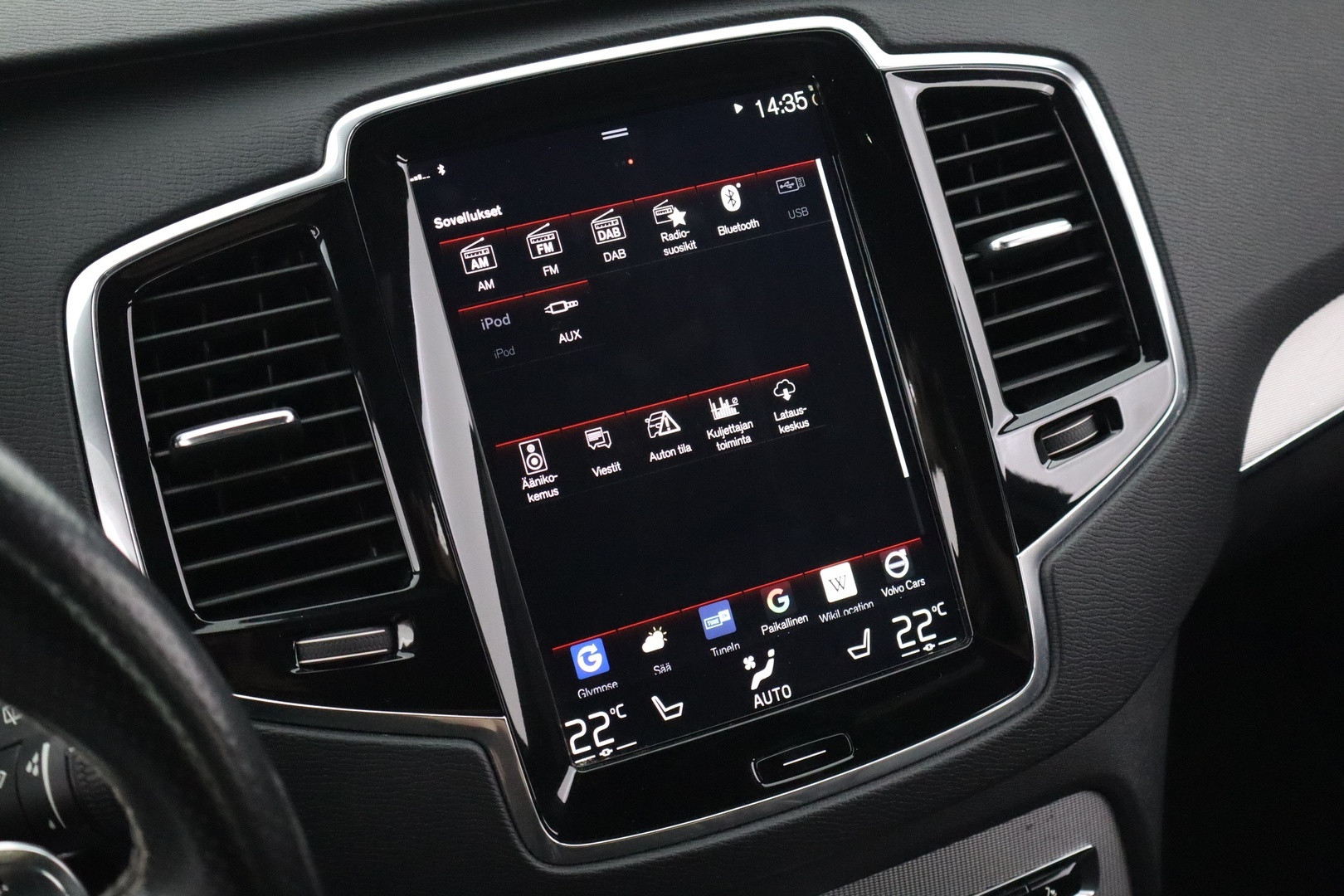 VOLVO XC90 2017
