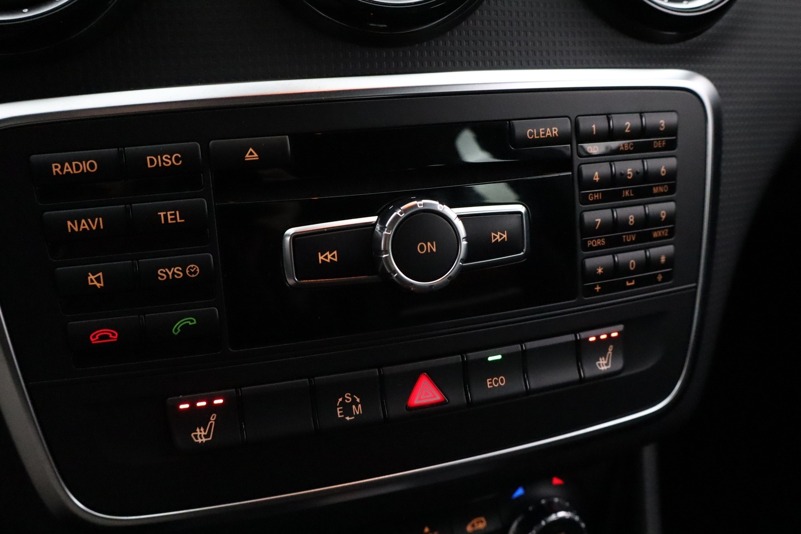 MERCEDES-BENZ A 2013