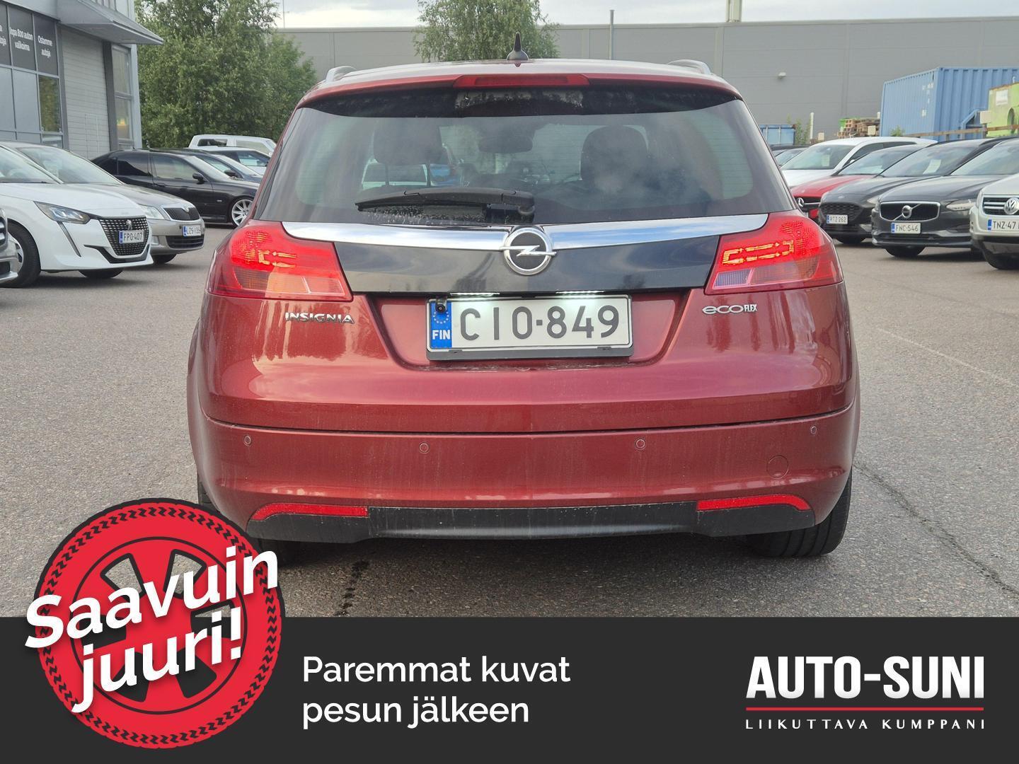 OPEL Insignia 2013