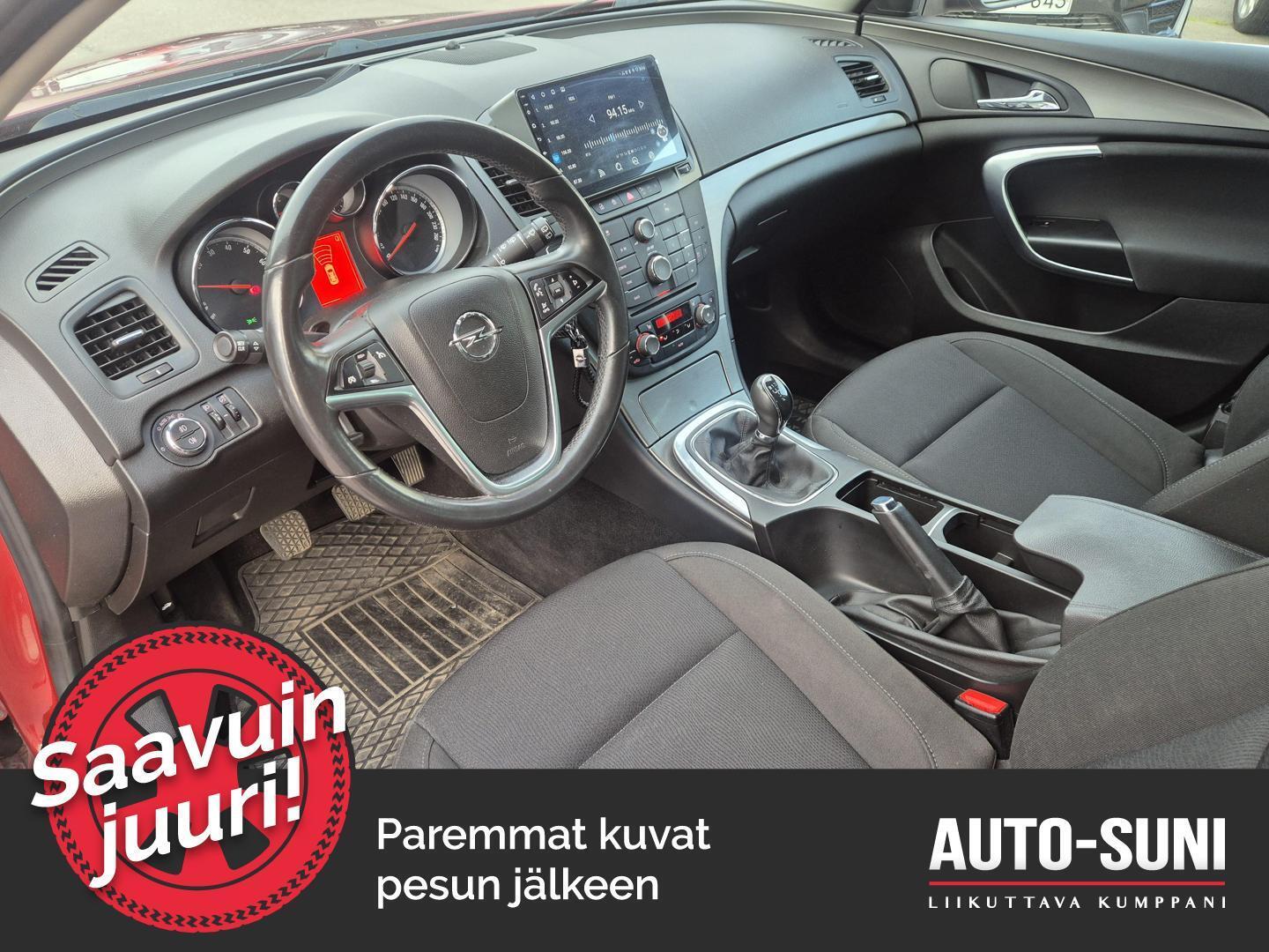OPEL Insignia 2013