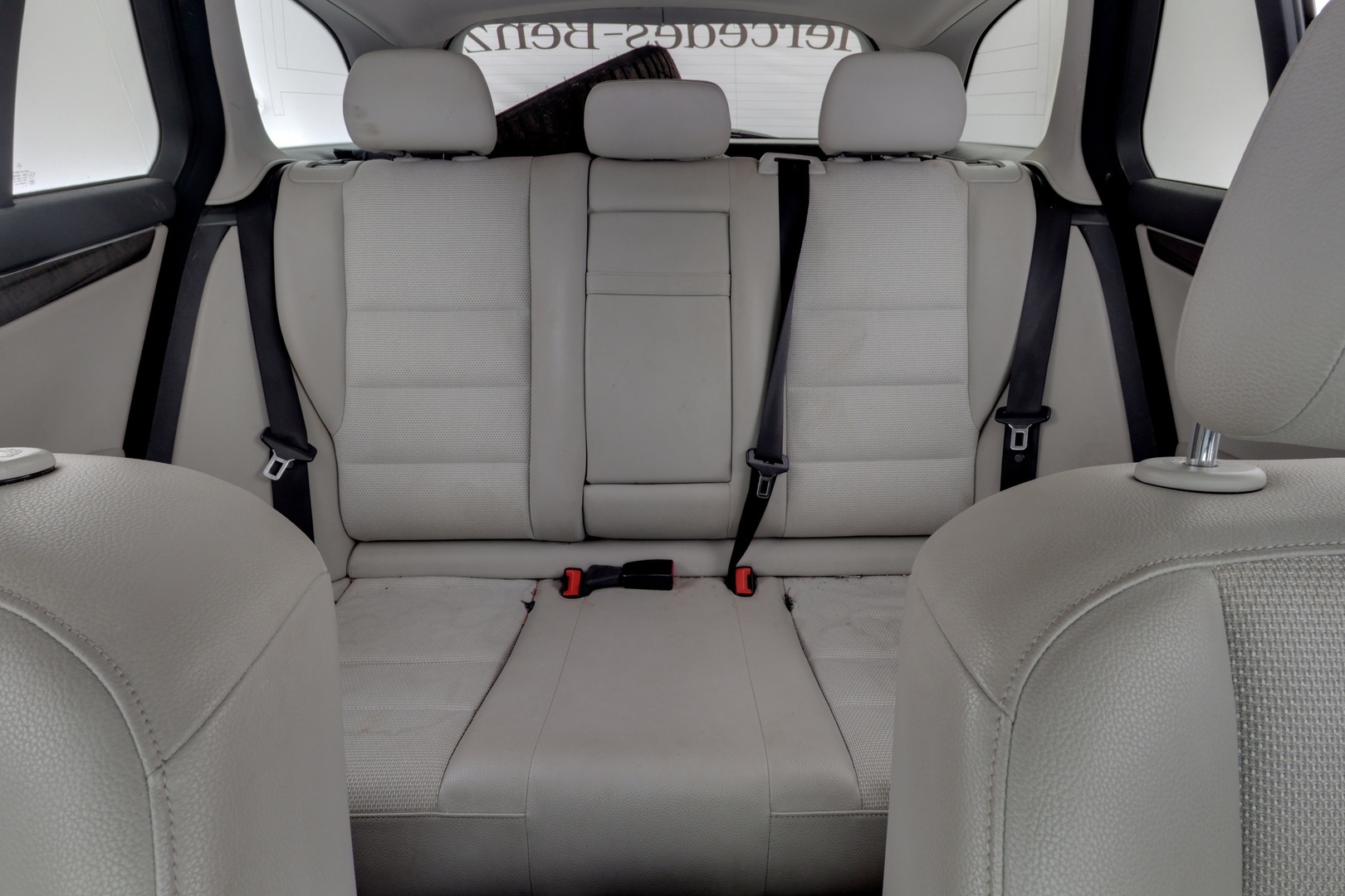 MERCEDES-BENZ C 2010