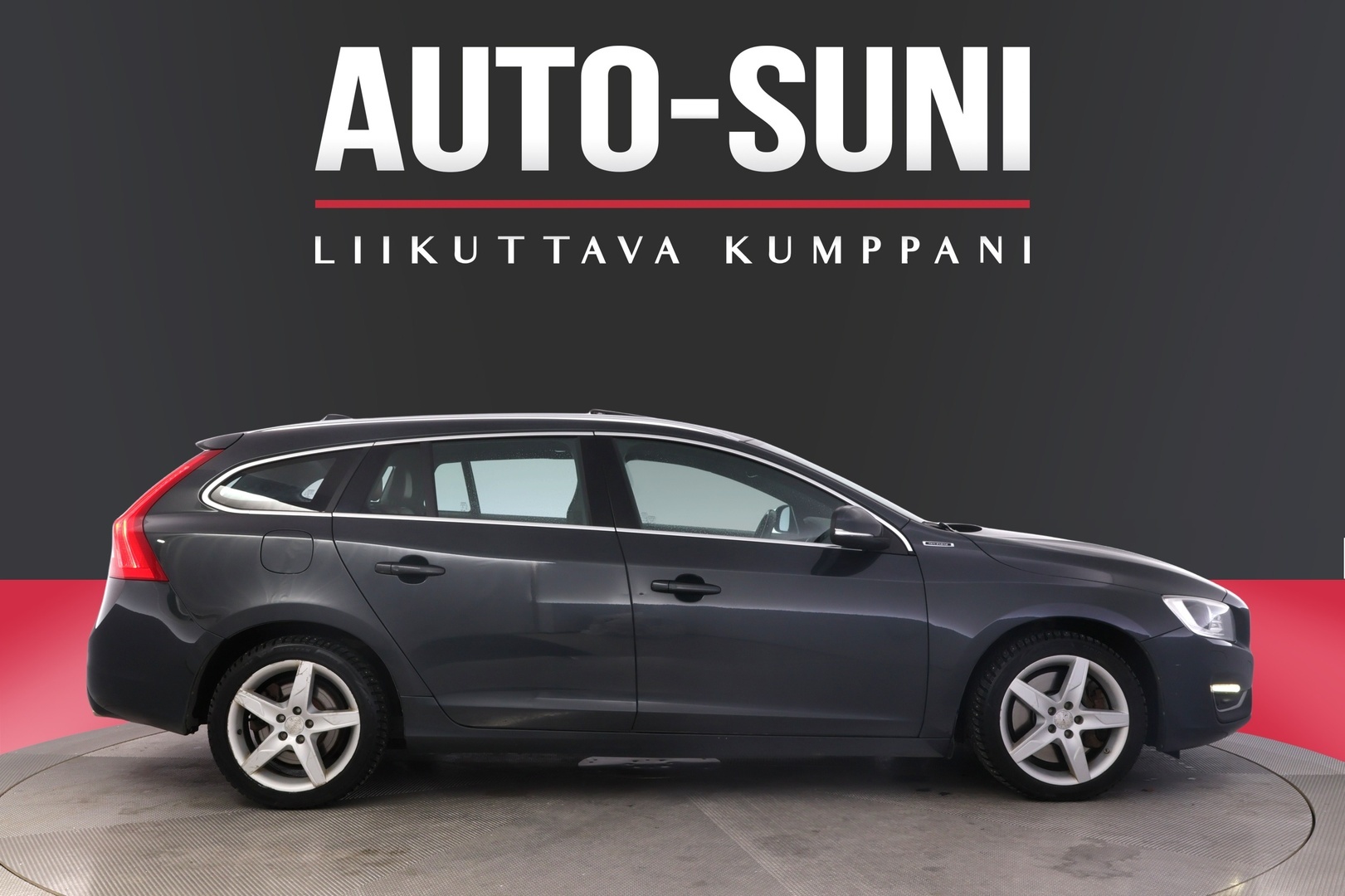 VOLVO V60 2017