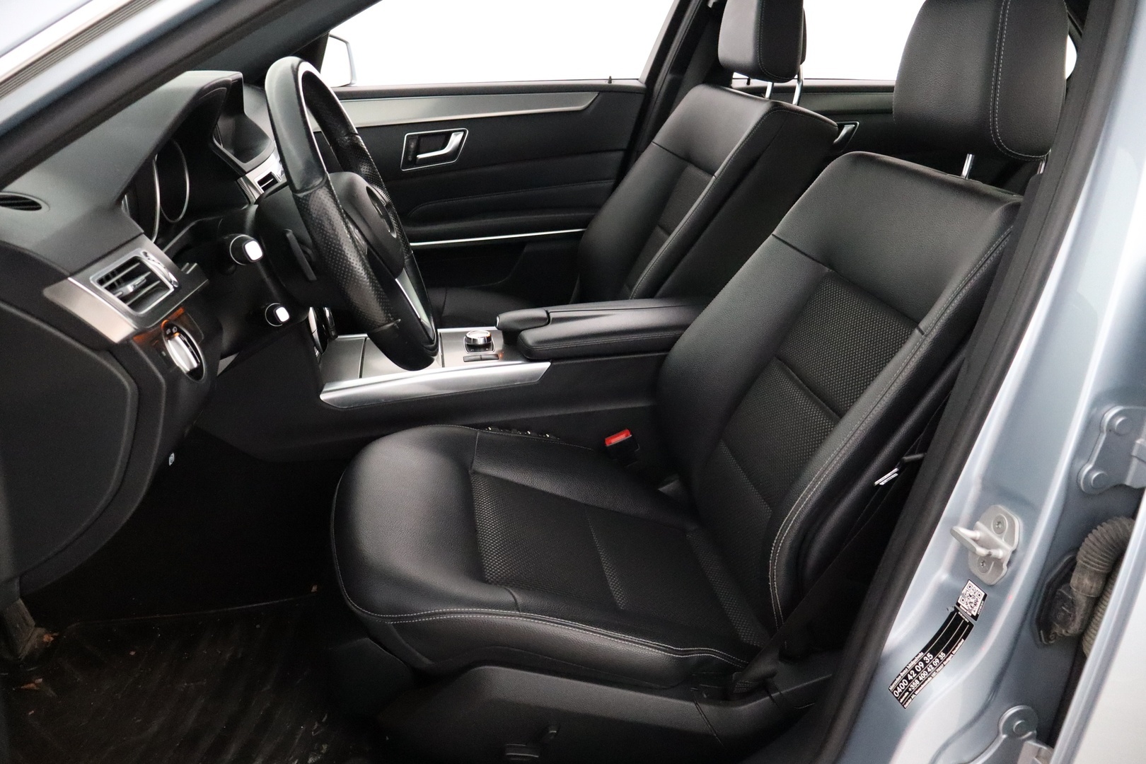 MERCEDES-BENZ E 2015