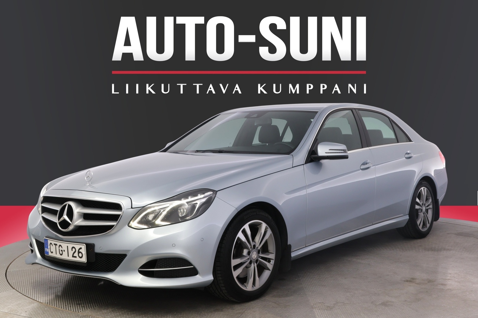 MERCEDES-BENZ E 2015