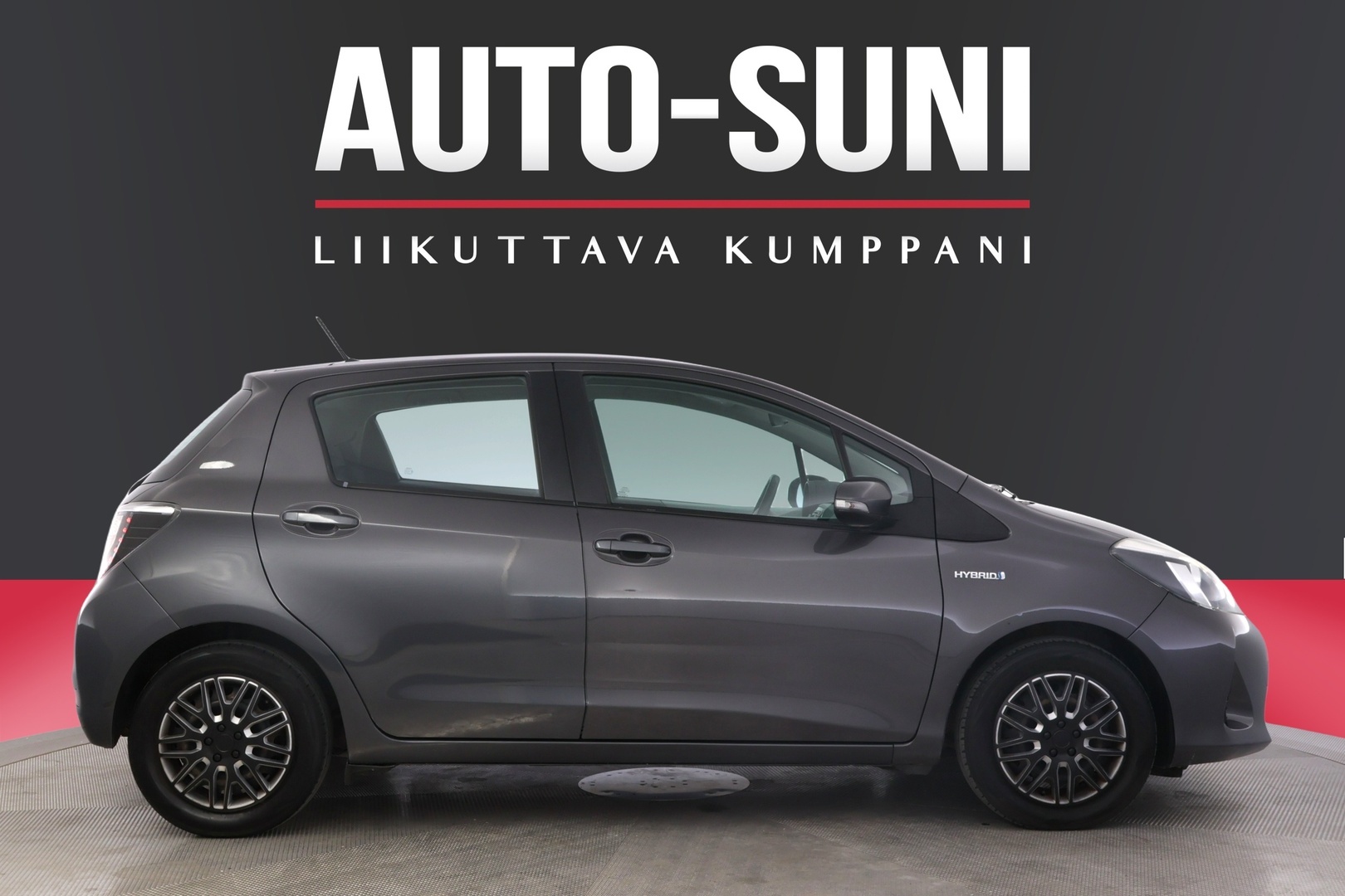 TOYOTA Yaris 2012