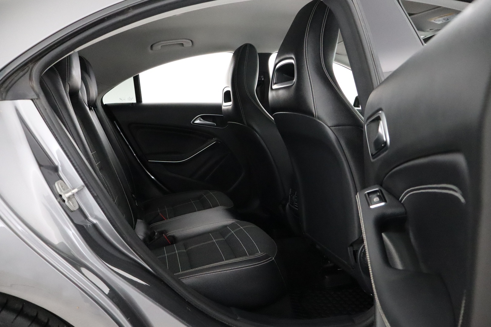 MERCEDES-BENZ CLA 2015