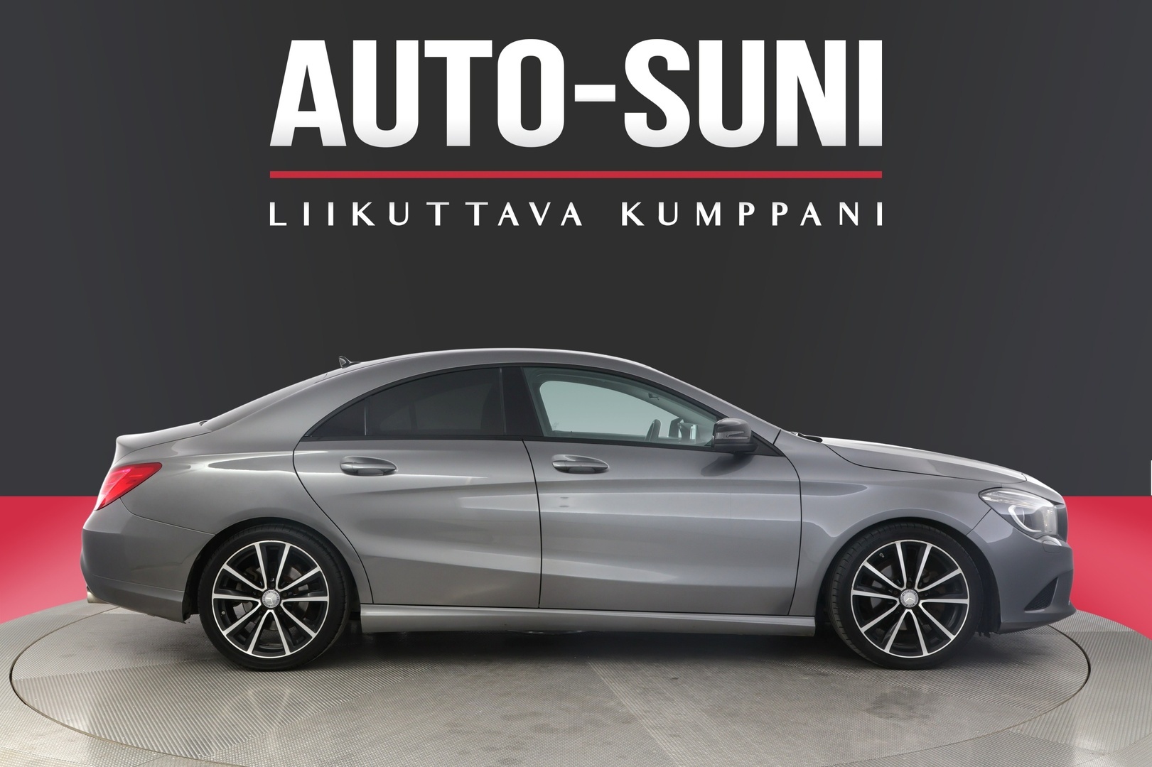 MERCEDES-BENZ CLA 2015