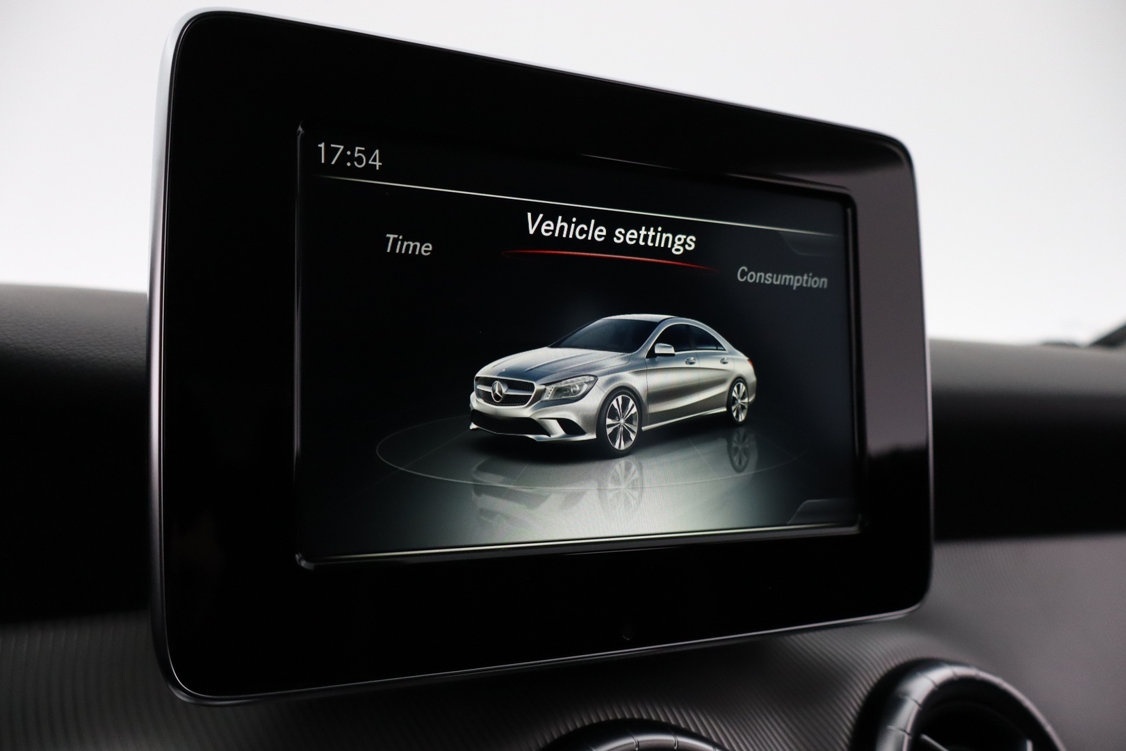 MERCEDES-BENZ CLA 2015