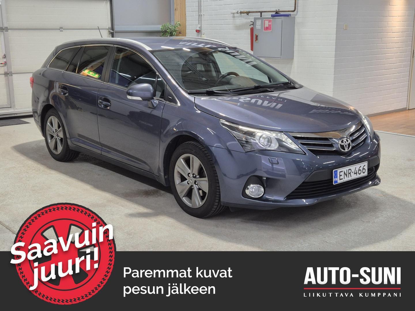 TOYOTA Avensis 2015