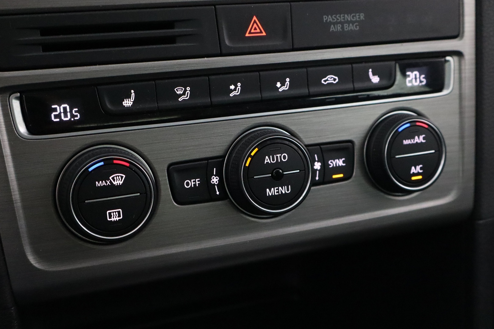 VOLKSWAGEN Golf Sportsvan 2016