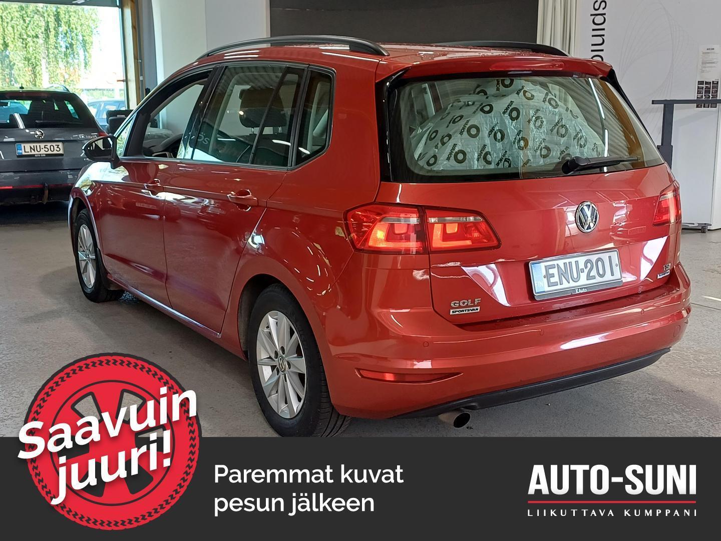 VOLKSWAGEN Golf Sportsvan 2016