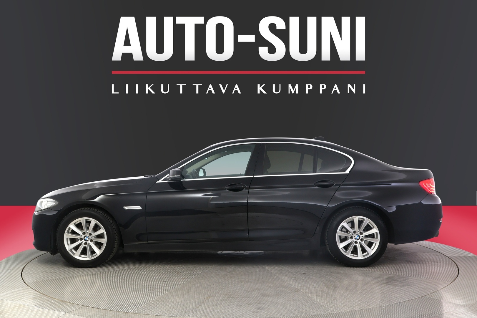 BMW 518 2016