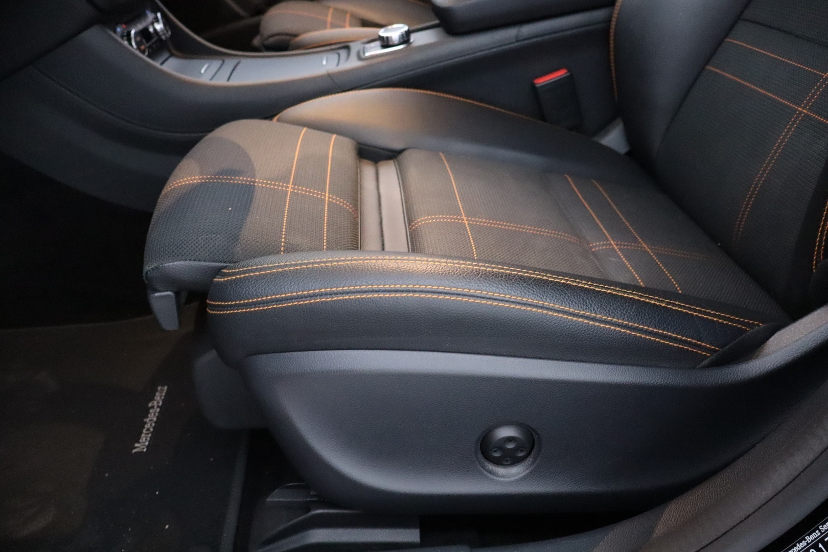 MERCEDES-BENZ CLA 2016
