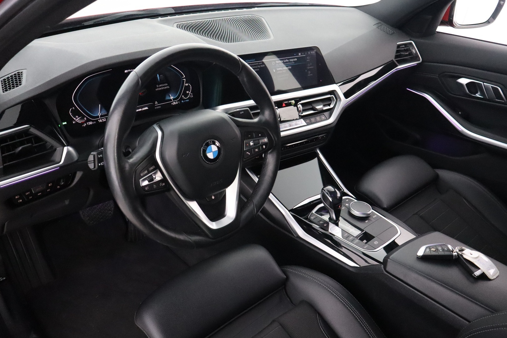 BMW 330 2020