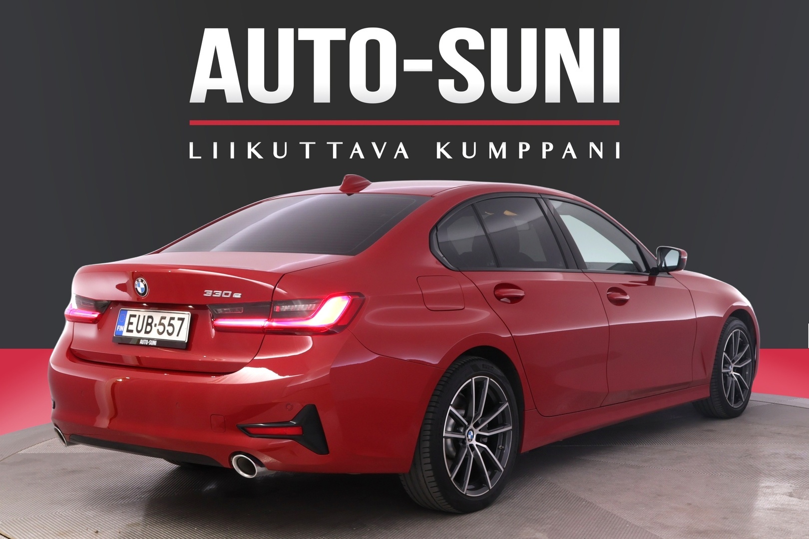 BMW 330 2020