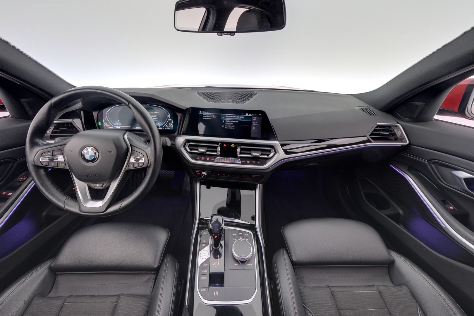 BMW 330 2020