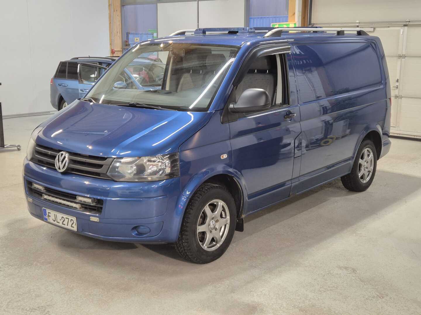 VOLKSWAGEN Transporter 2010