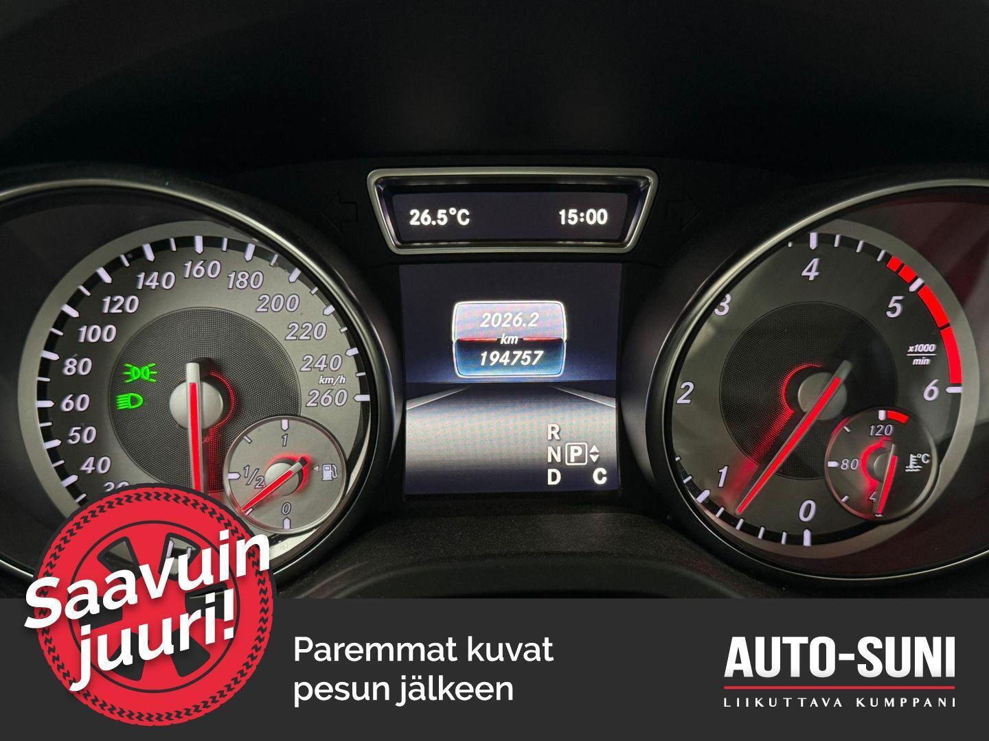 MERCEDES-BENZ CLA 2015