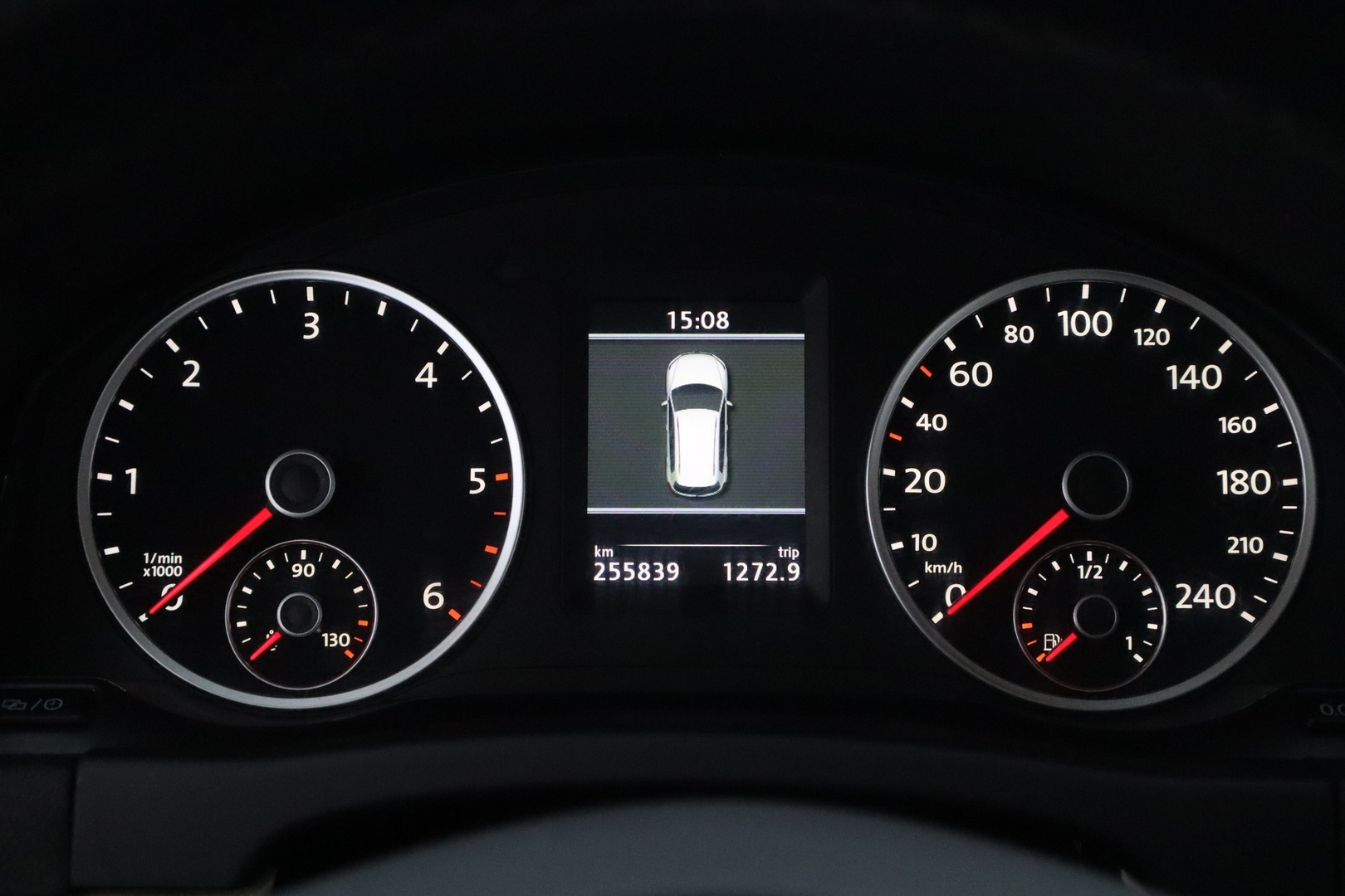 VOLKSWAGEN Tiguan 2014