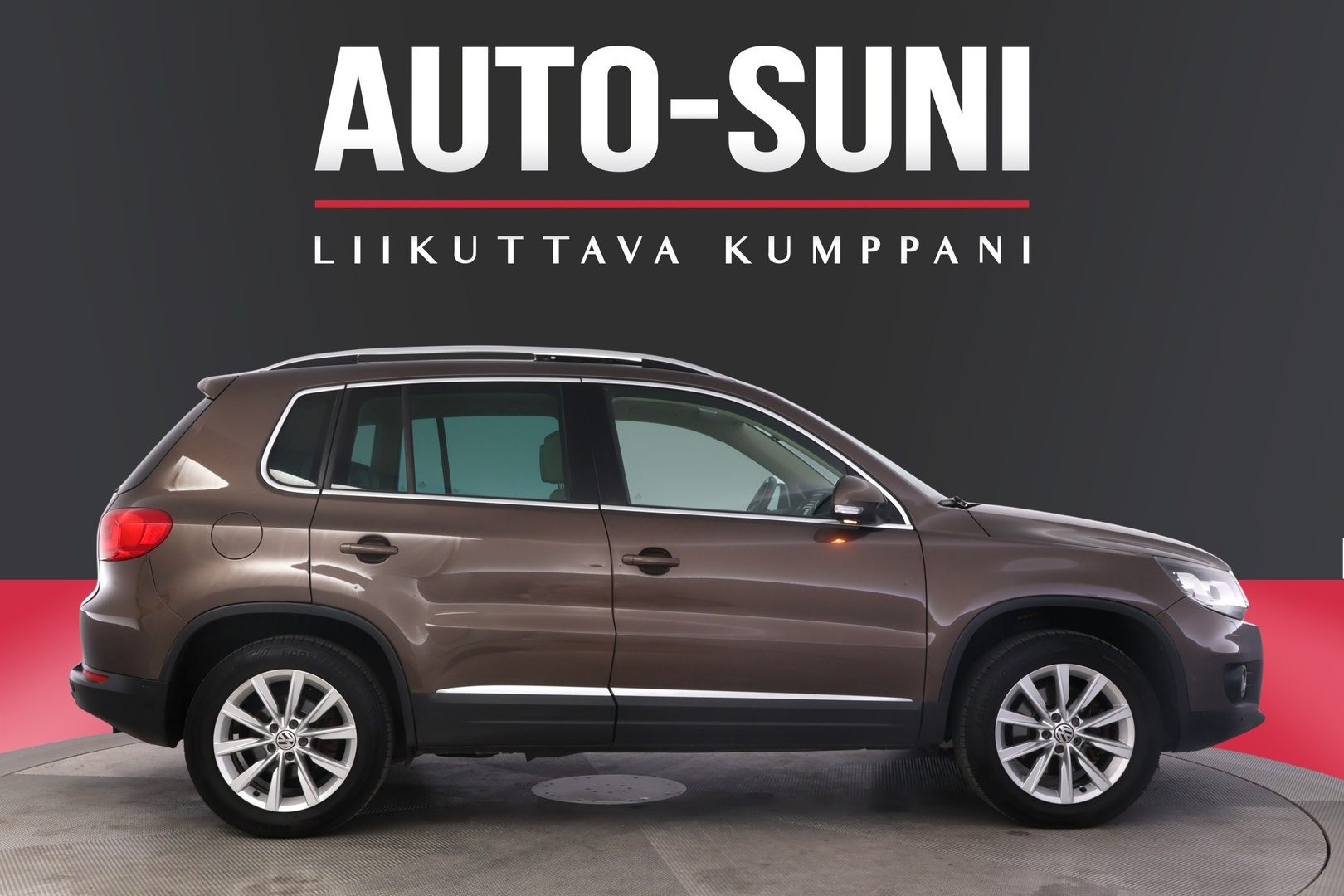 VOLKSWAGEN Tiguan 2014