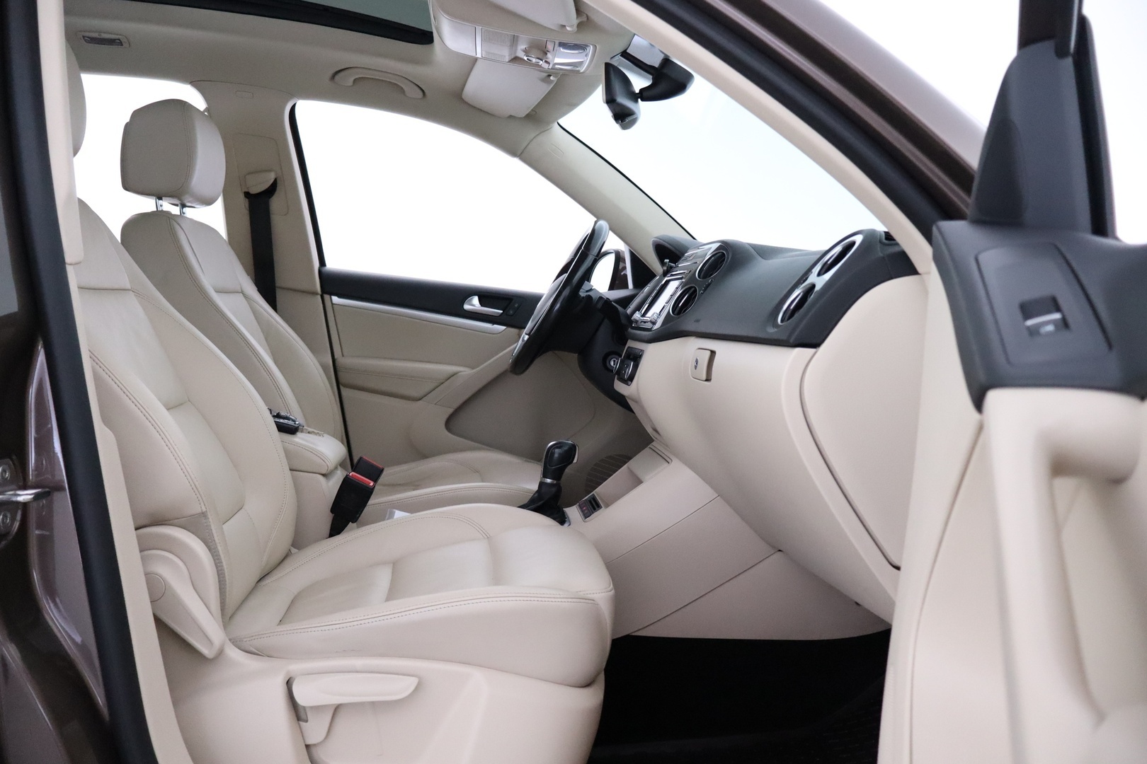VOLKSWAGEN Tiguan 2014