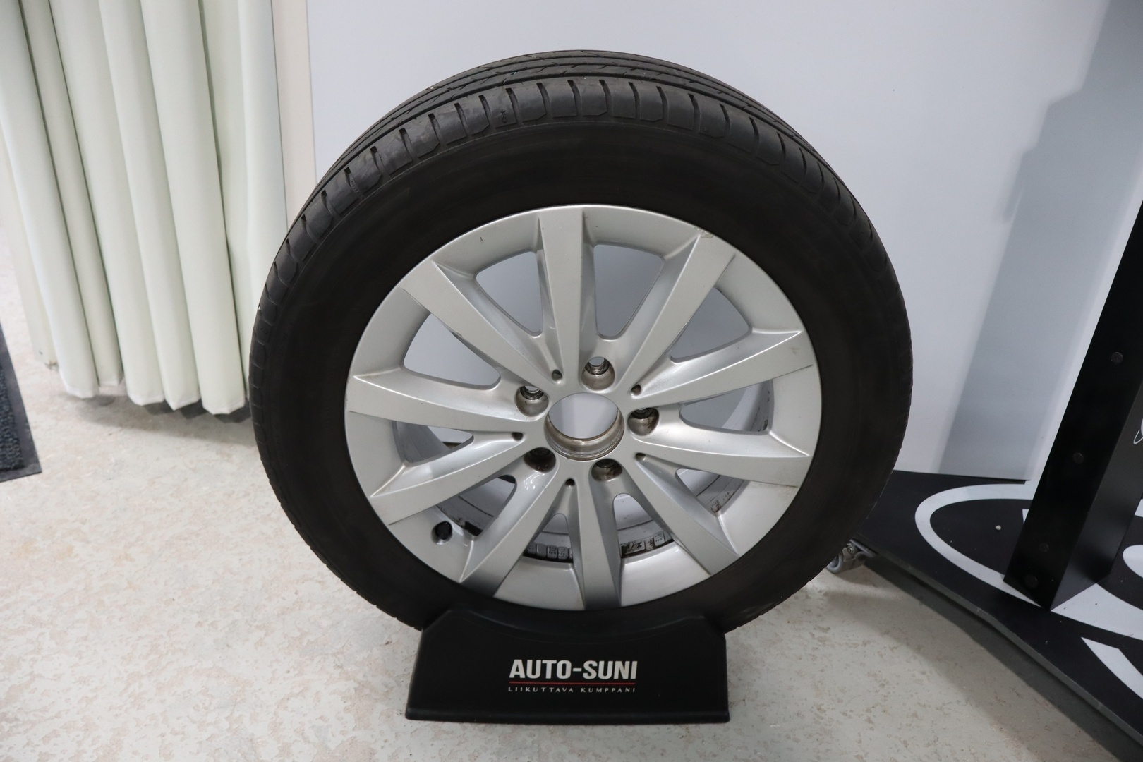 MERCEDES-BENZ B 2015