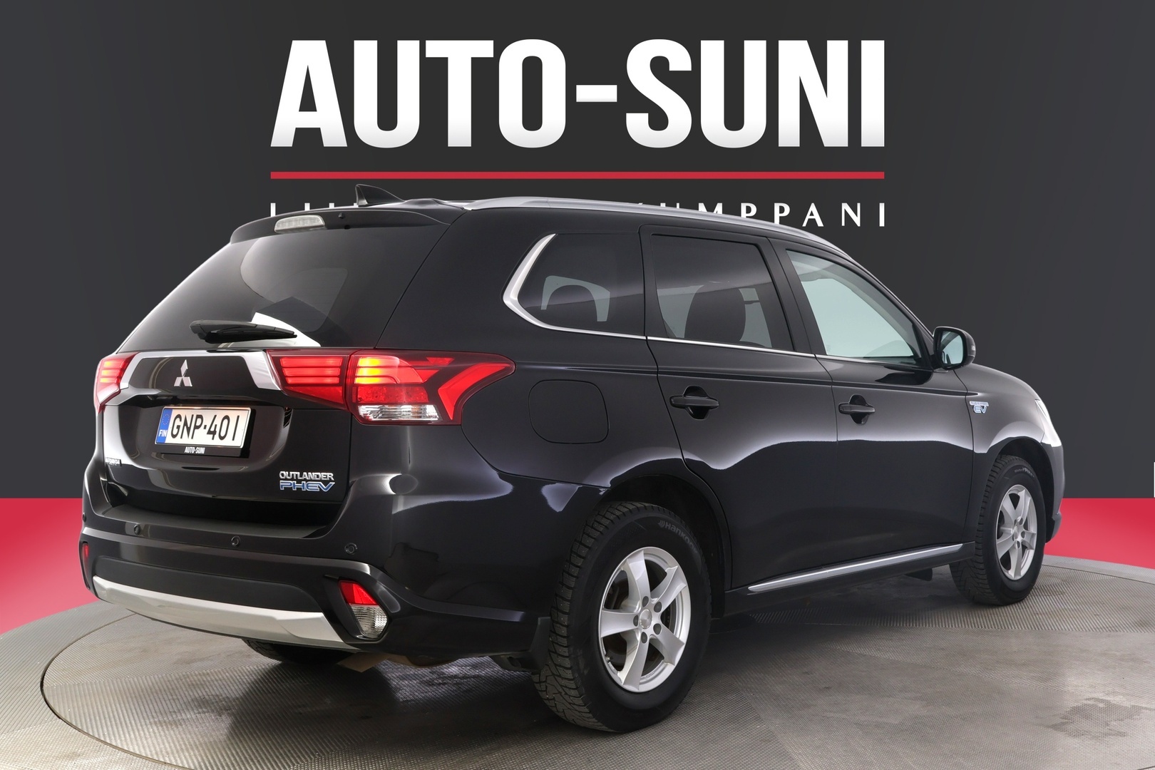 MITSUBISHI Outlander PHEV 2016