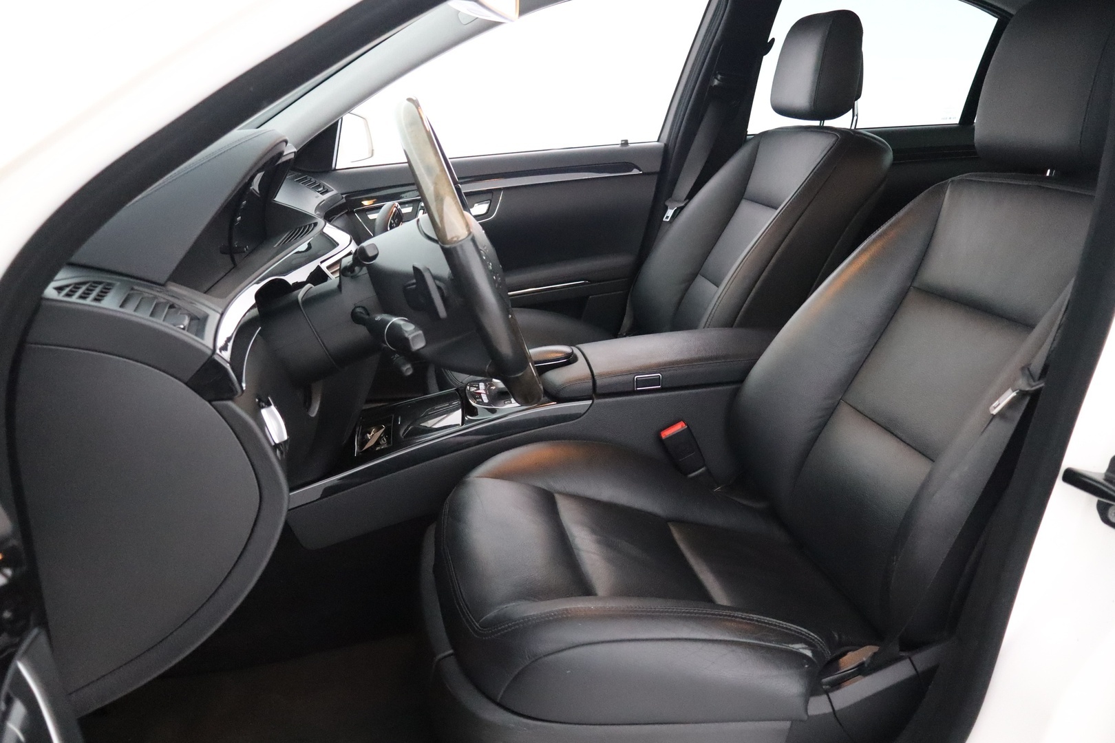 MERCEDES-BENZ S 2010