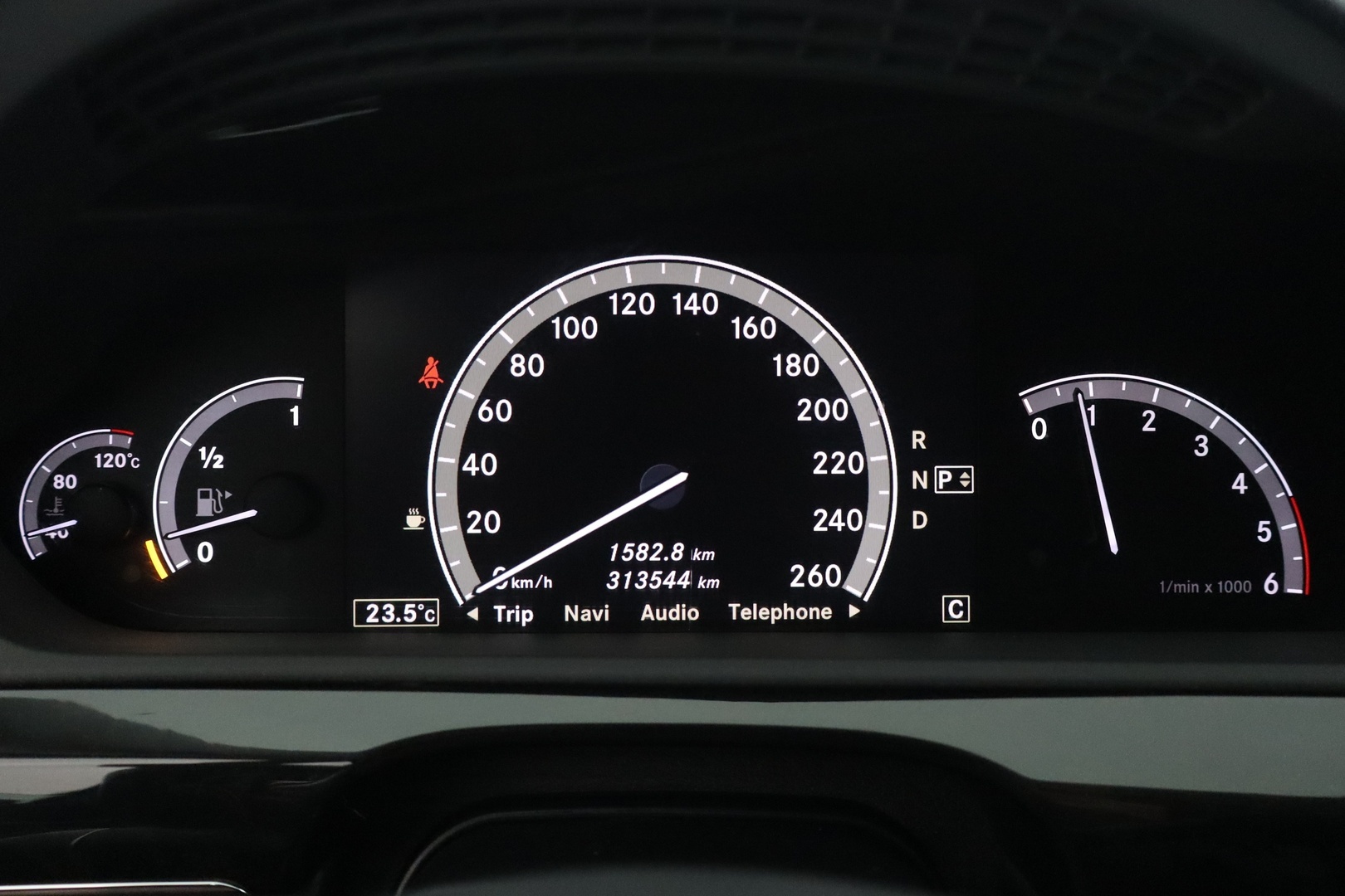 MERCEDES-BENZ S 2010