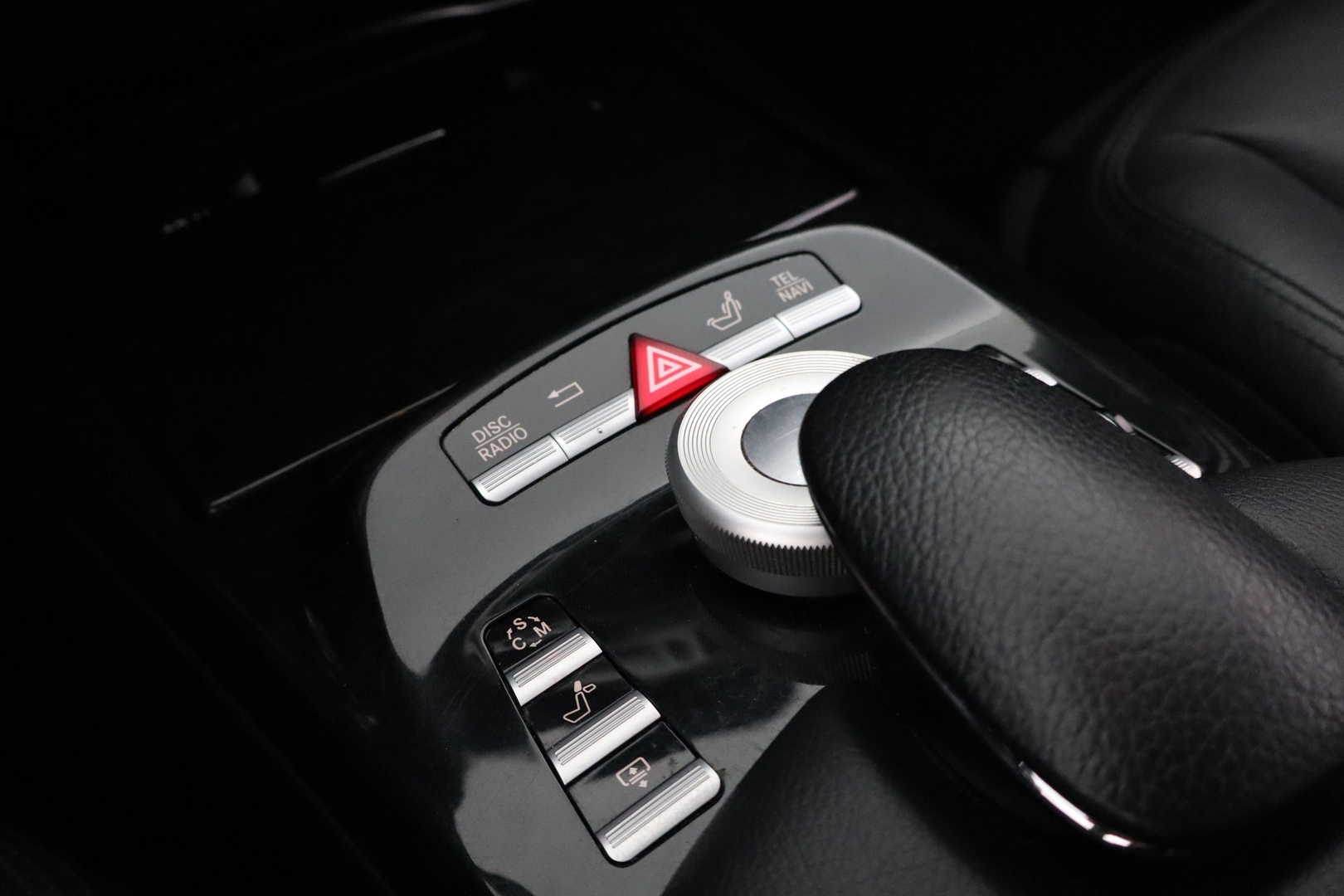 MERCEDES-BENZ S 2010