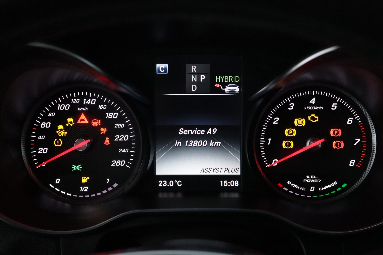 MERCEDES-BENZ GLC 2018