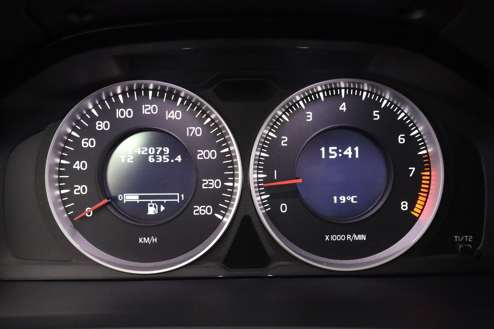 VOLVO V60 2013
