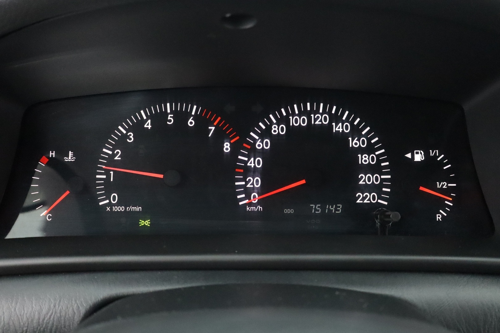 TOYOTA Corolla 2002