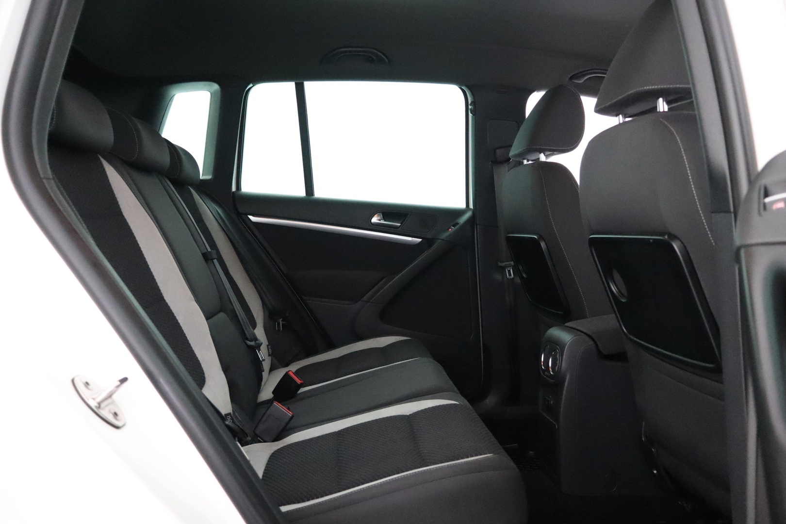 VOLKSWAGEN Tiguan 2013