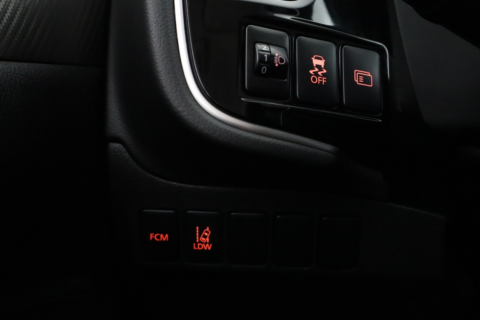 MITSUBISHI Outlander 2014