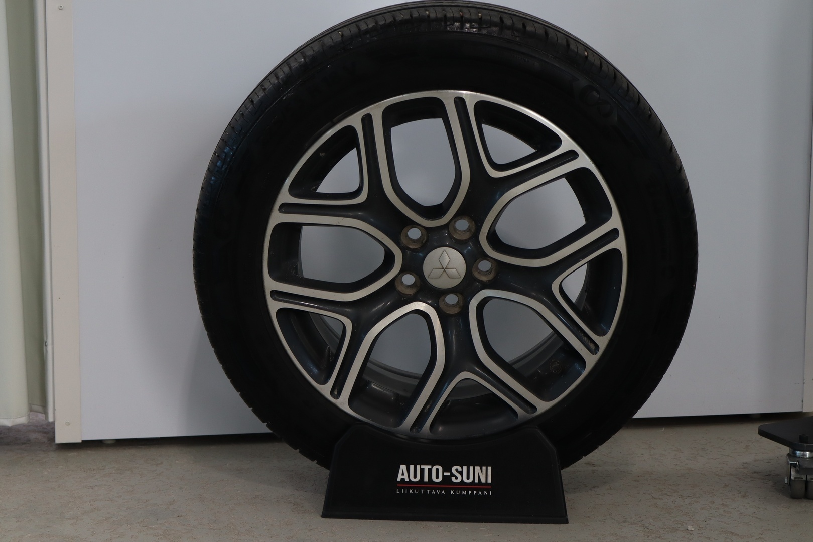 MITSUBISHI Outlander 2014