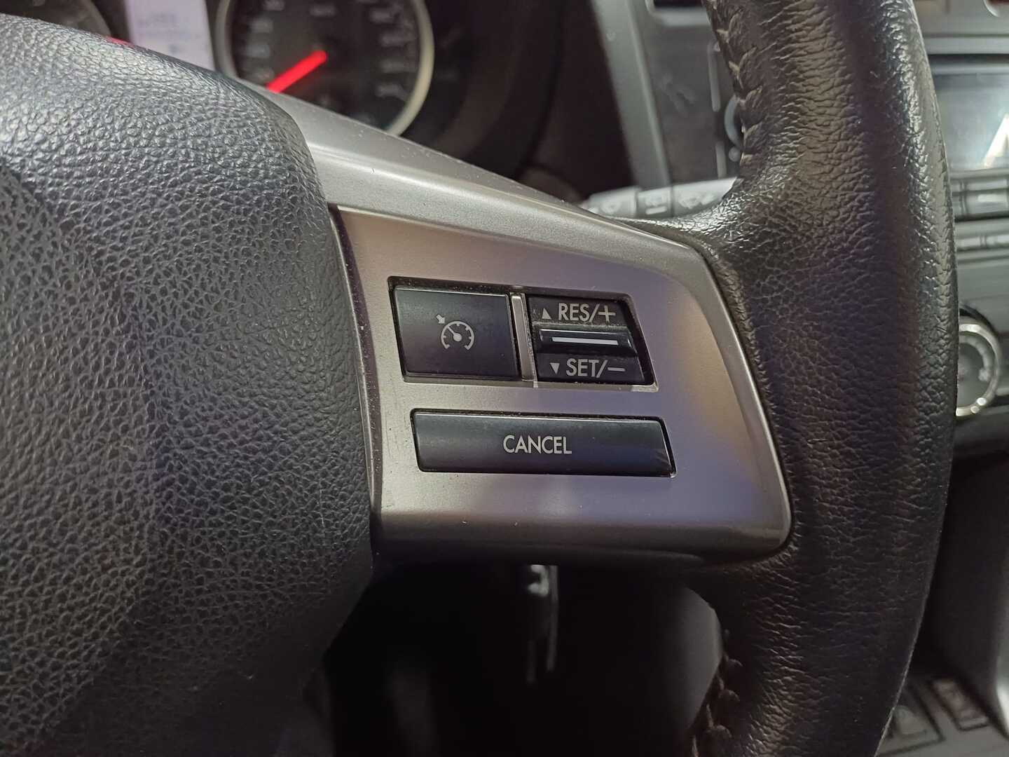 SUBARU Forester 2014