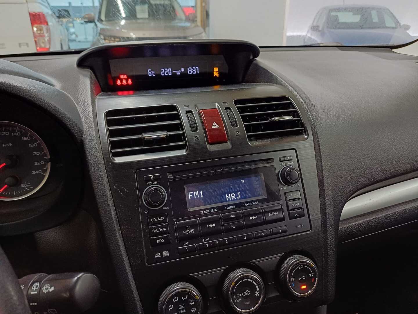 SUBARU Forester 2014