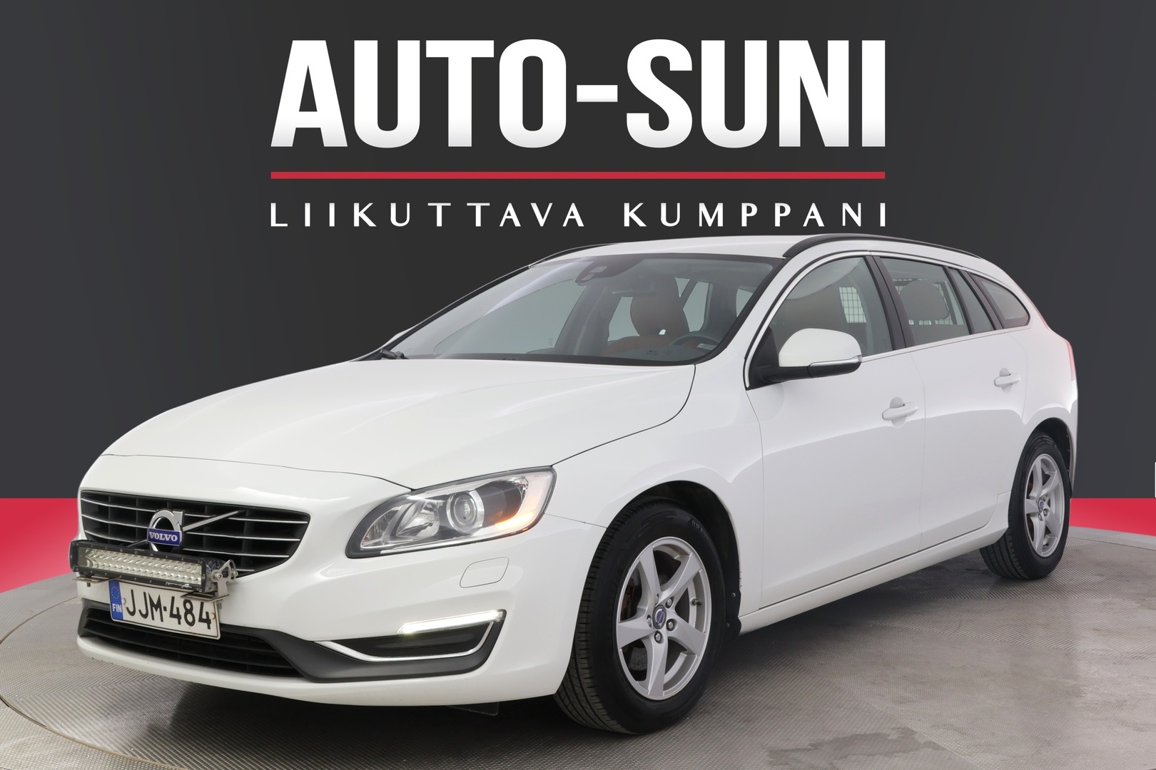 VOLVO V60 2015