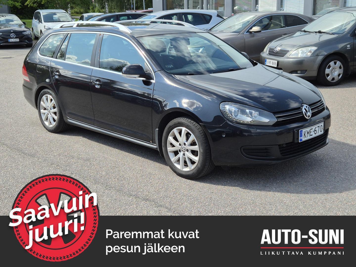 VOLKSWAGEN Golf 2012
