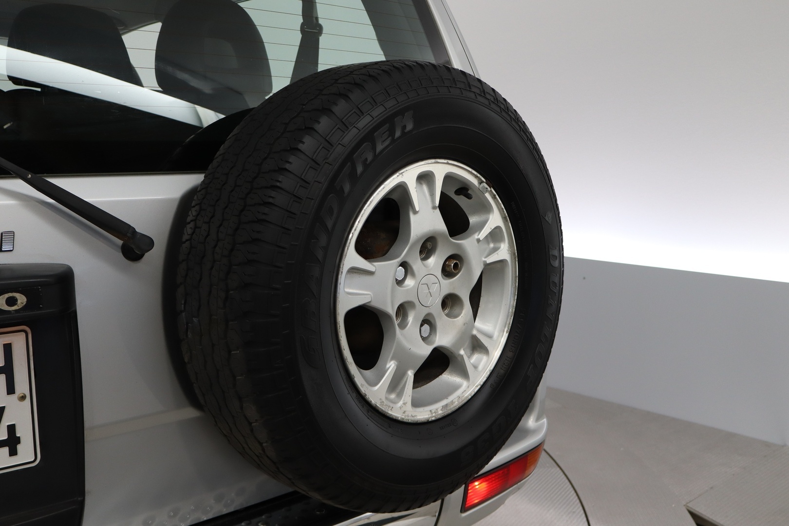 MITSUBISHI Pajero 2000