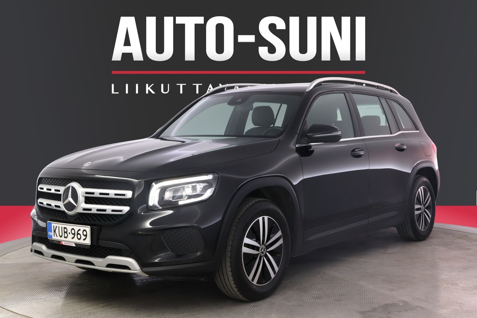 MERCEDES-BENZ GLB 2021