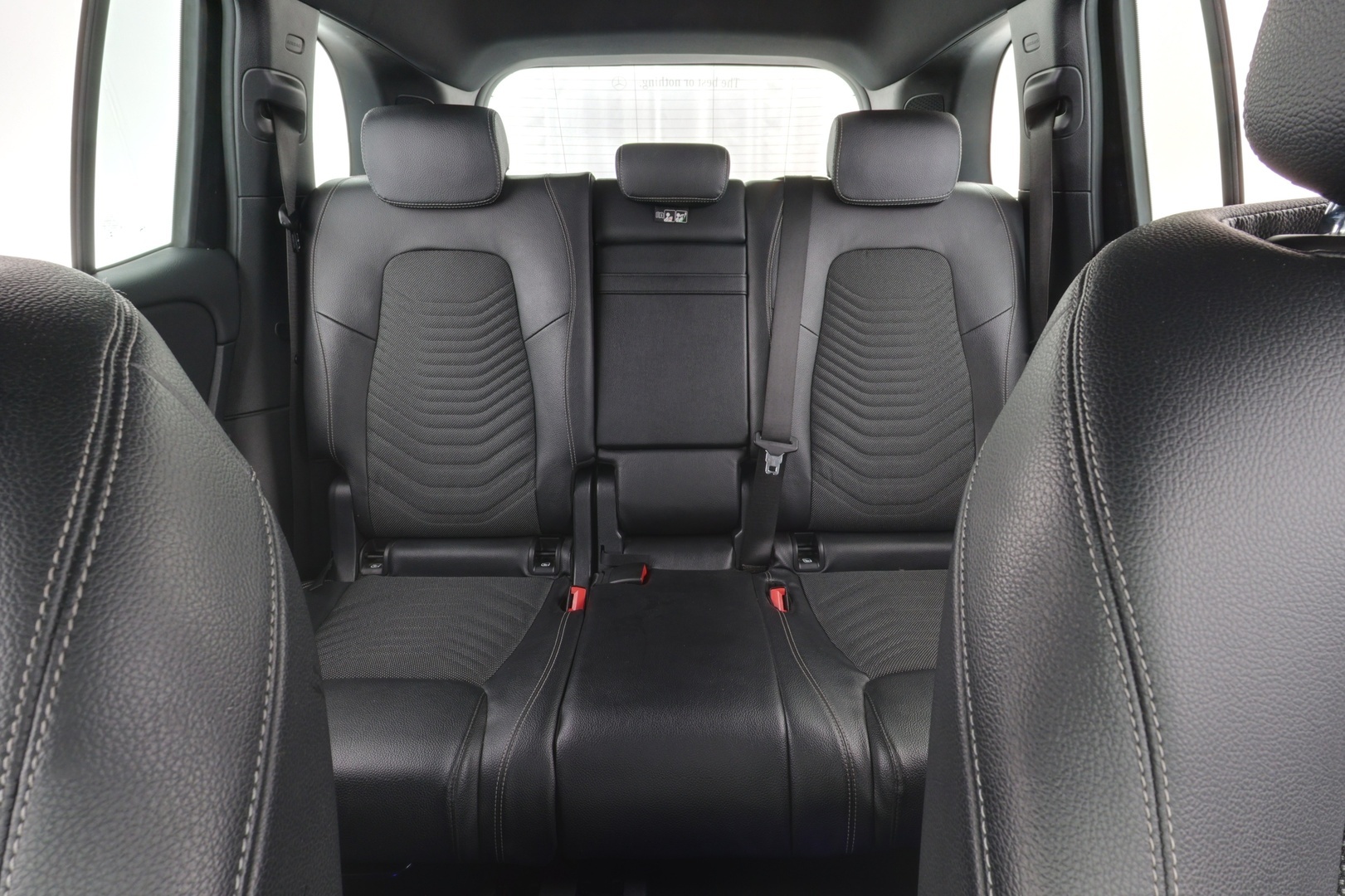 MERCEDES-BENZ GLB 2021