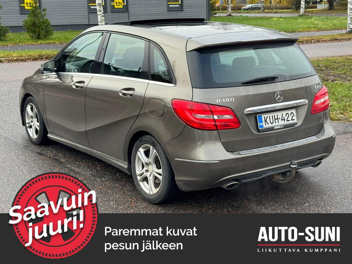 MERCEDES-BENZ B 2012