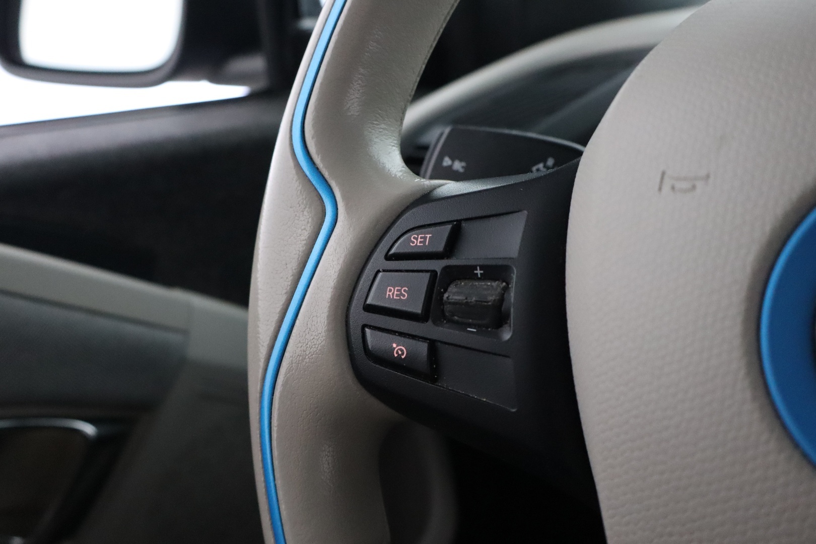 BMW i3 16