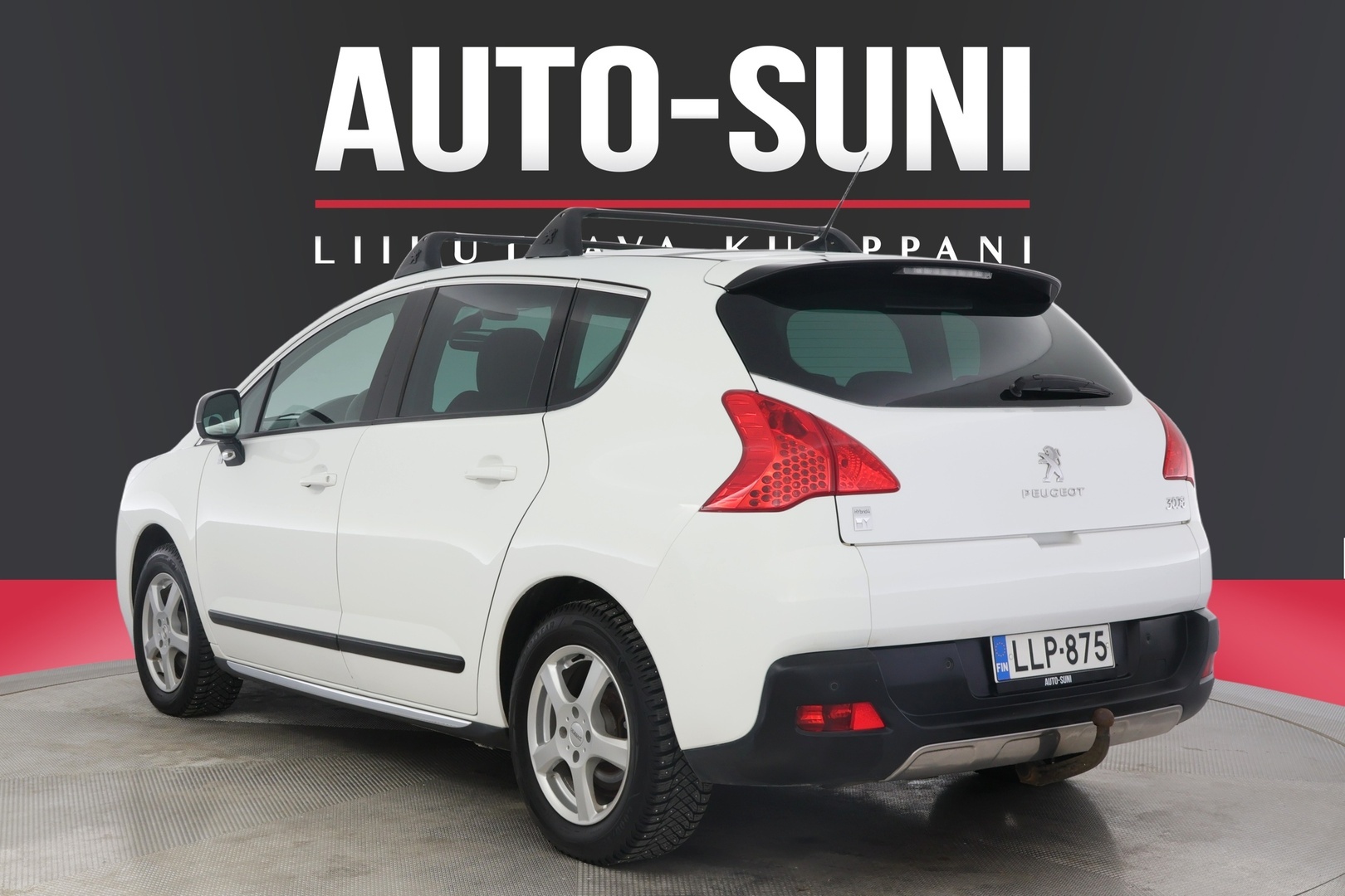 PEUGEOT 3008 2013