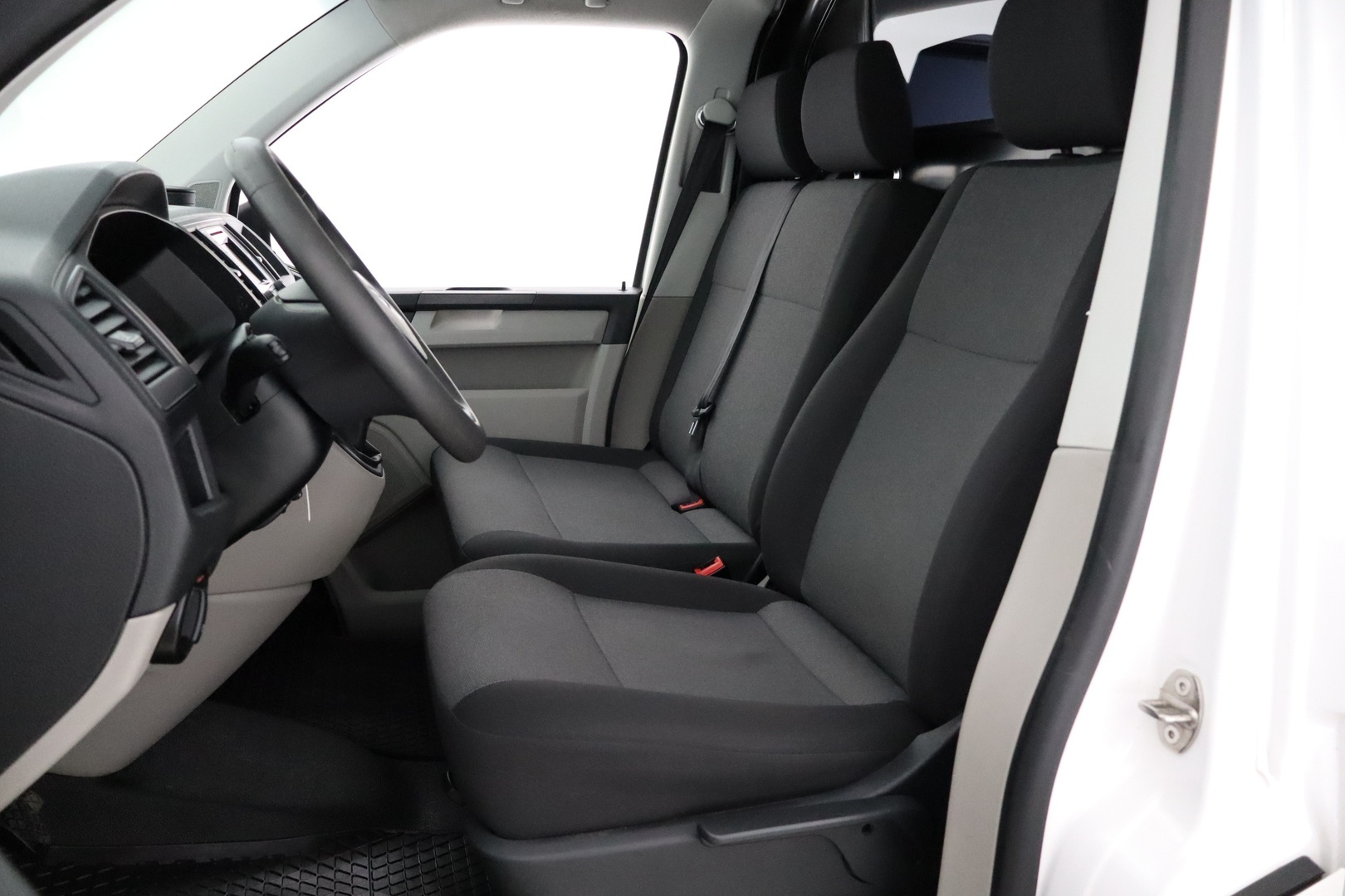 VOLKSWAGEN Transporter 2018